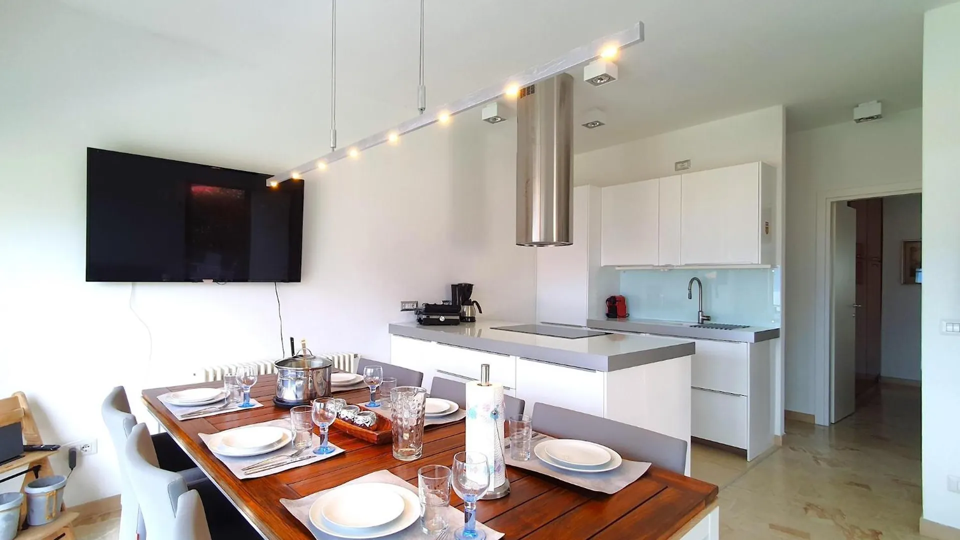 Majestic Holiday Home With Private Pool Germignaga
