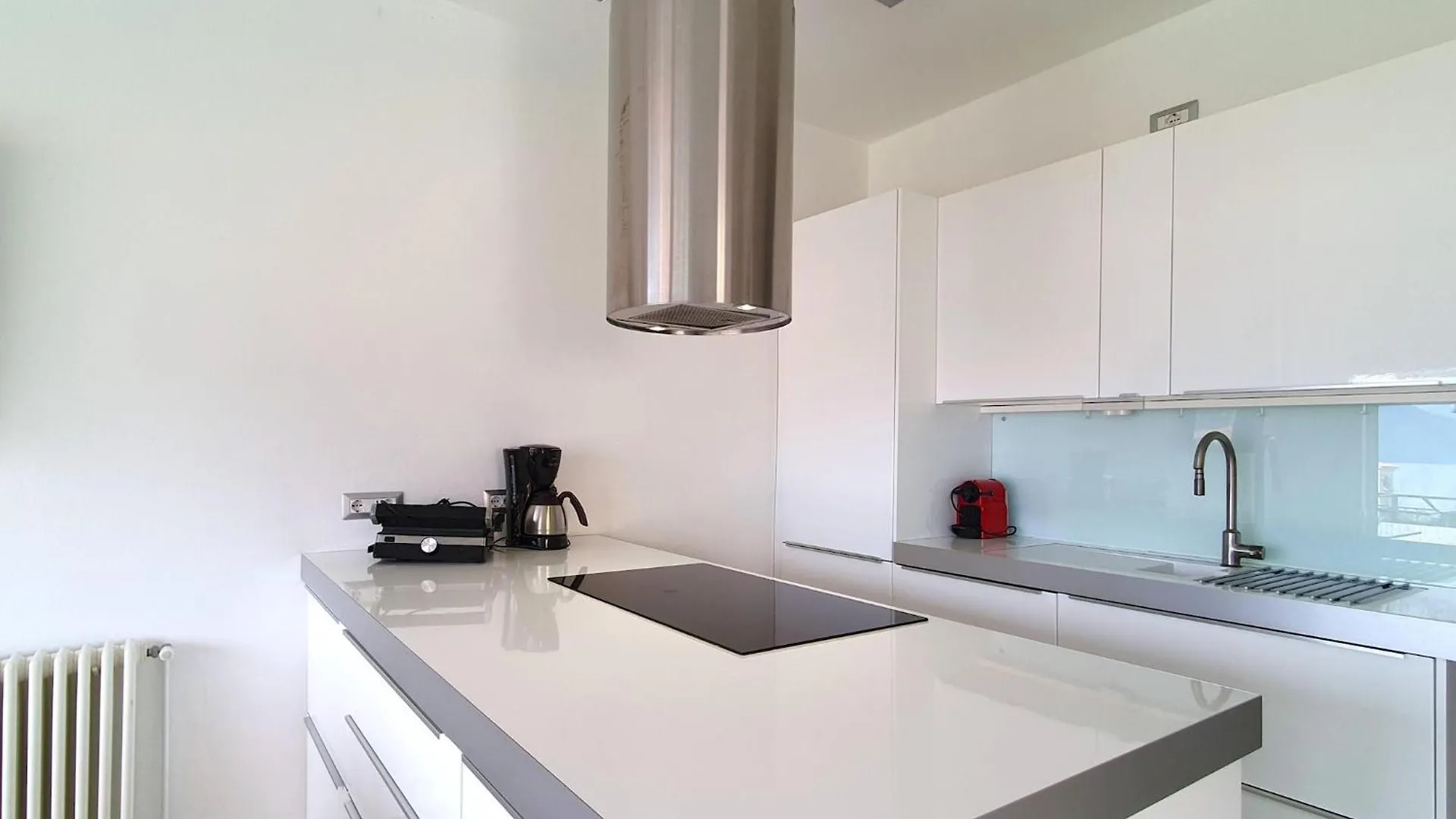 Majestic Holiday Home With Private Pool Germignaga Italy