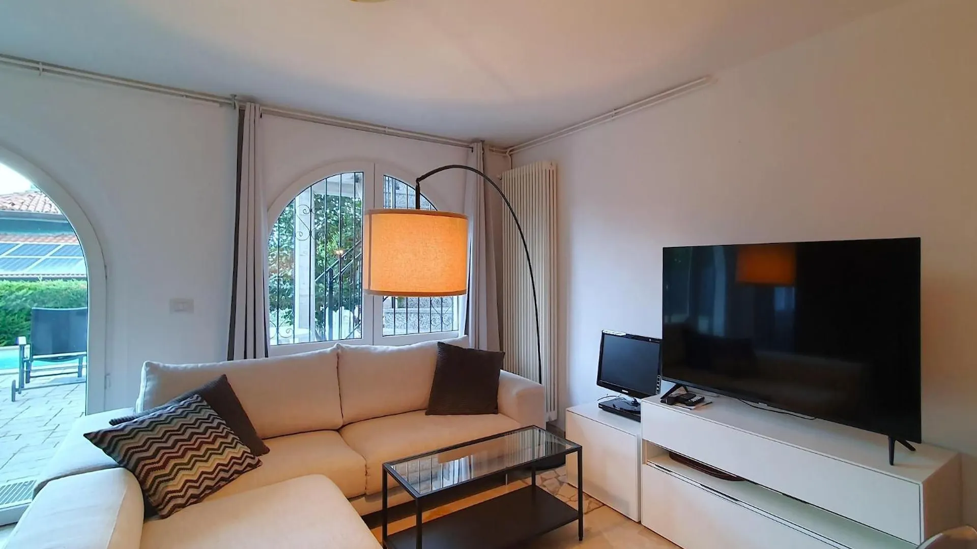 Majestic Holiday Home With Private Pool Germignaga