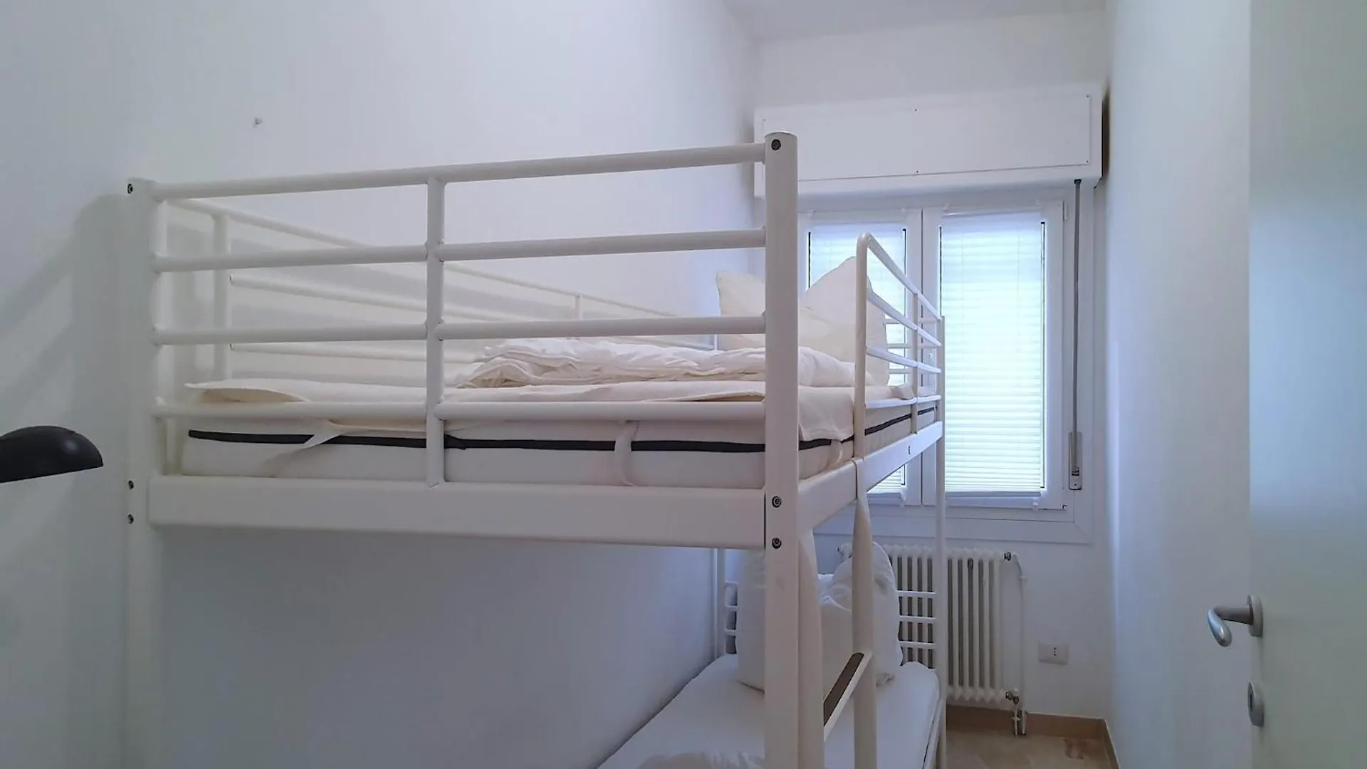 Majestic Holiday Home With Private Pool Germignaga Italy