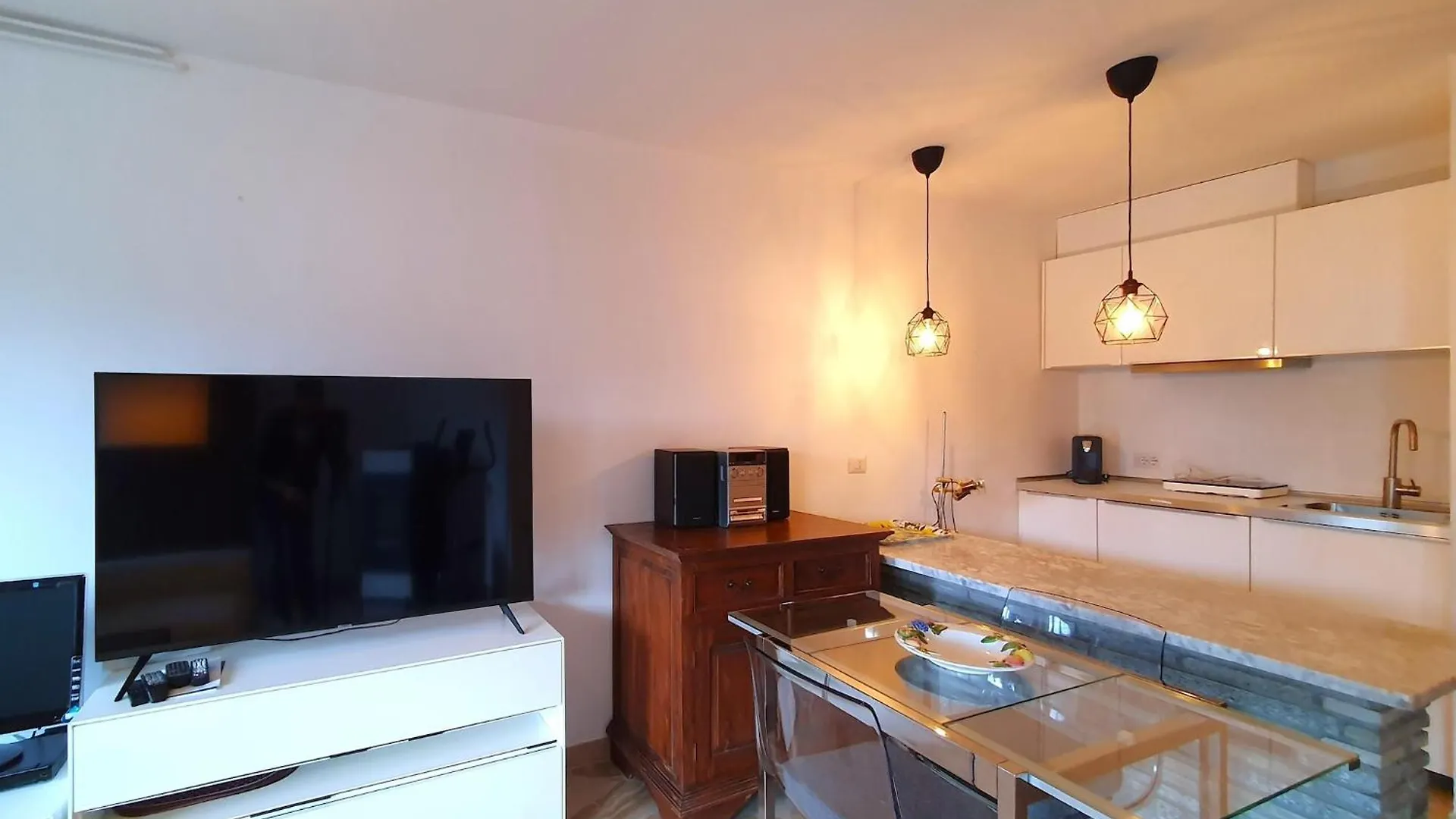 Majestic Holiday Home With Private Pool Germignaga