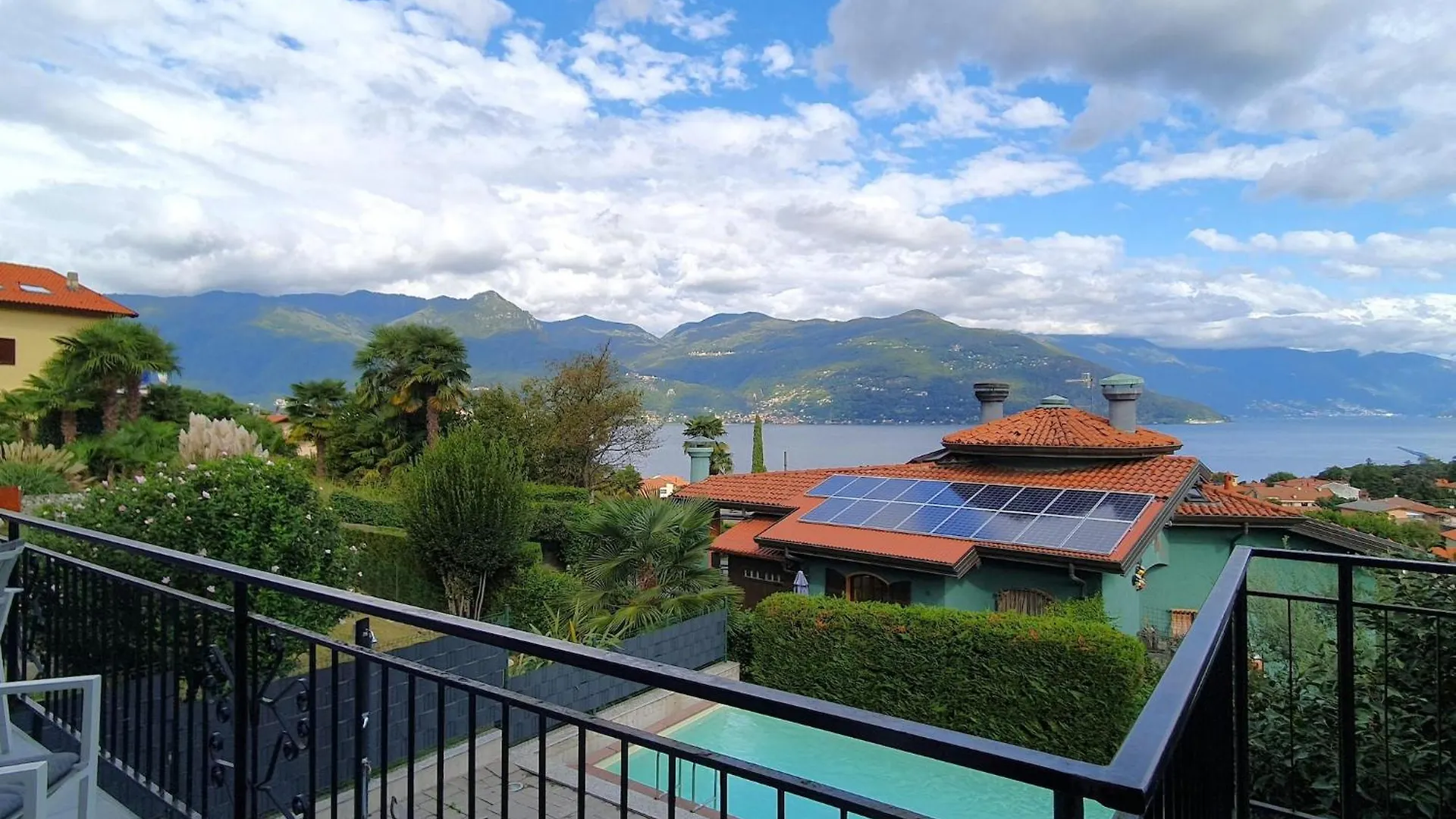 Majestic Holiday Home With Private Pool Germignaga